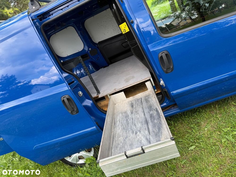 Fiat Doblo - 11