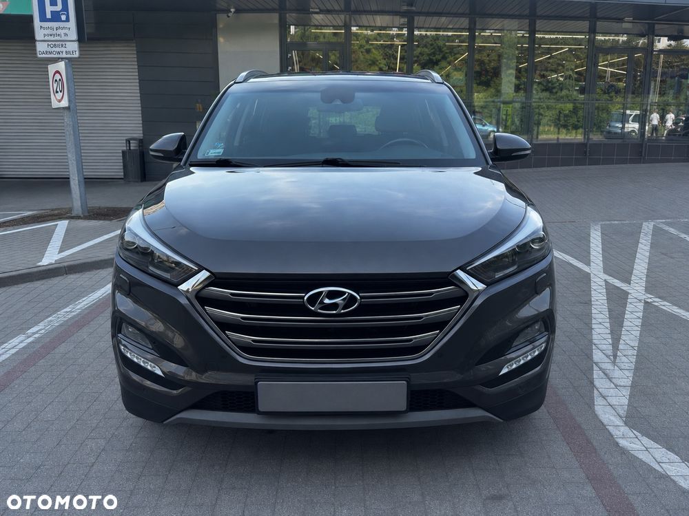Hyundai Tucson - 2