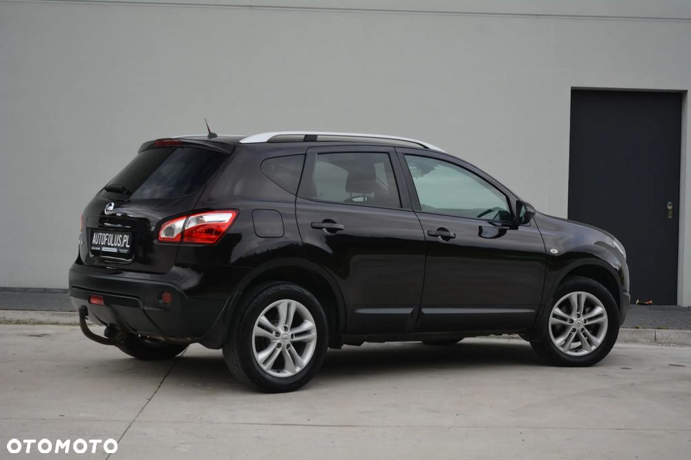Nissan Qashqai - 10
