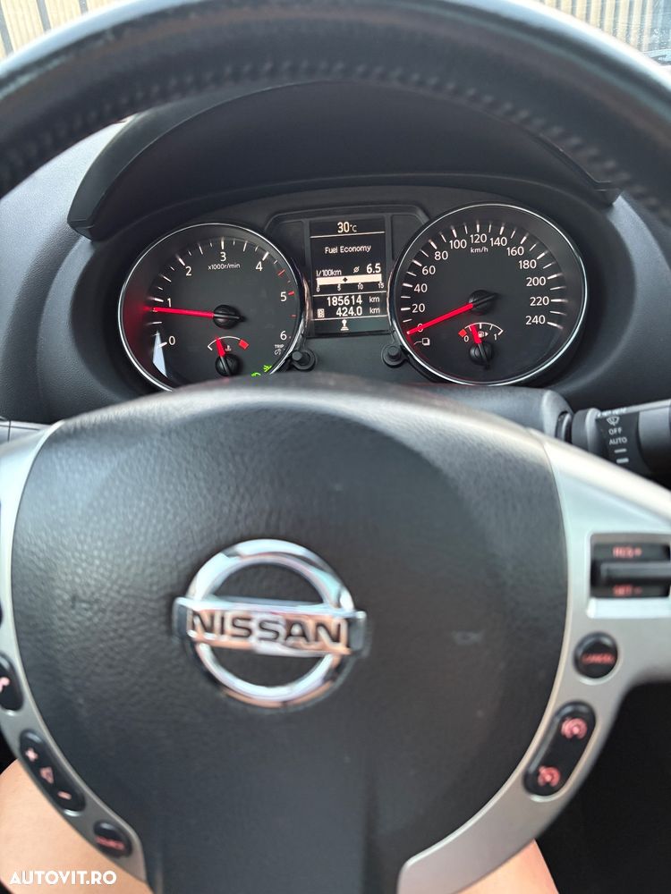 Nissan Qashqai 1.5 DCI DPF Acenta - 8