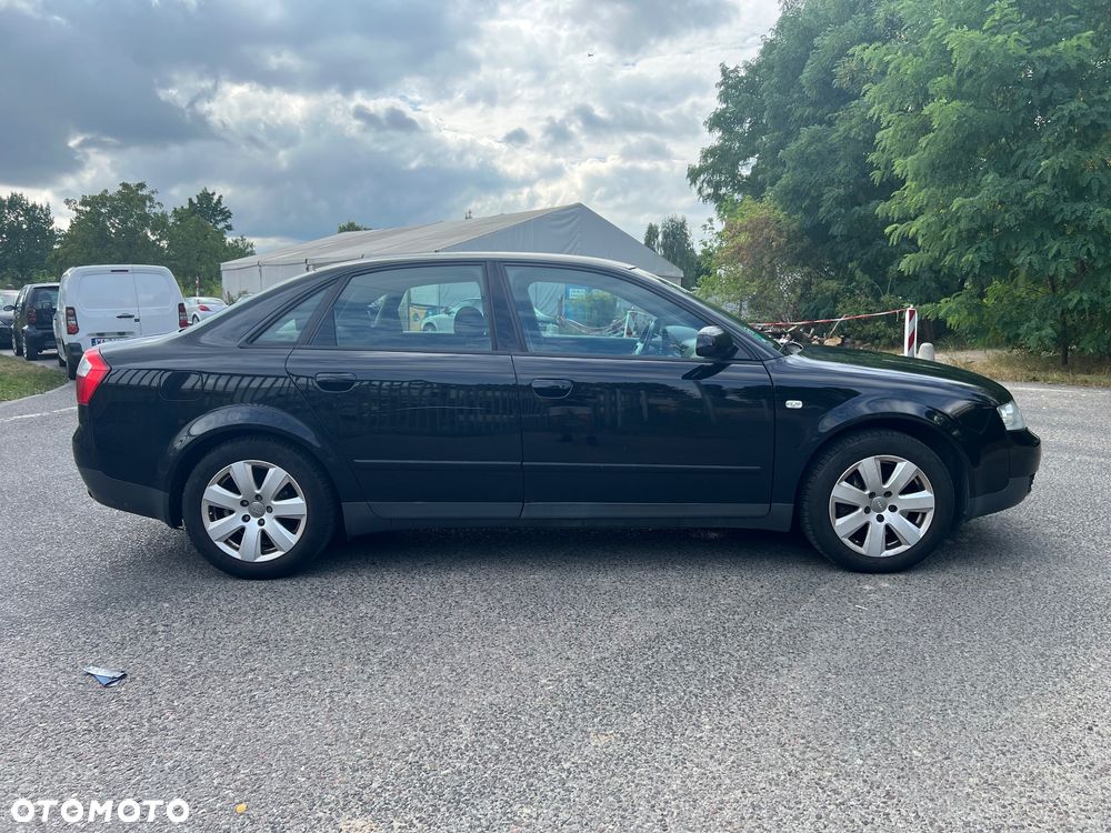 Audi A4 ver-1-8-t - 8