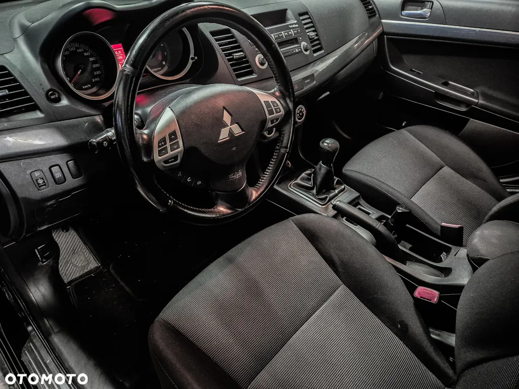 Mitsubishi Lancer 1.8 Instyle - 6