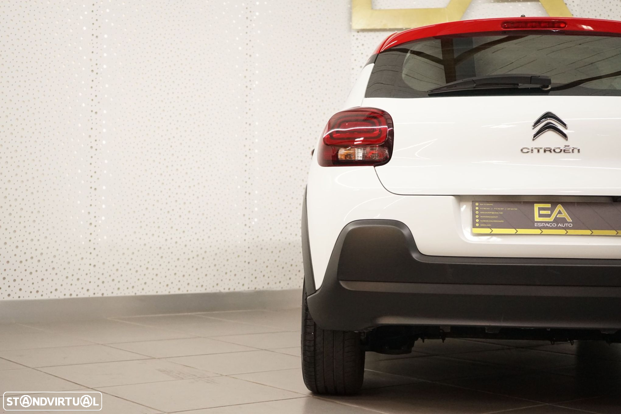 Citroën C3 1.2 PureTech Shine - 38