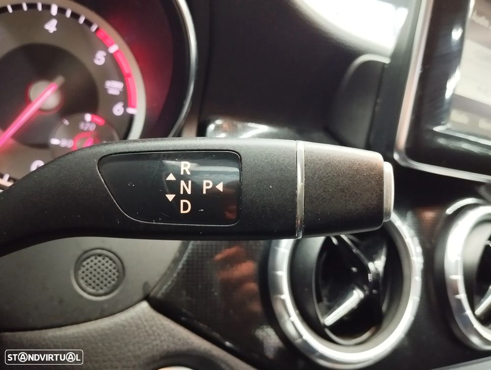 Mercedes-Benz CLA 220 CDi Aut. - 20