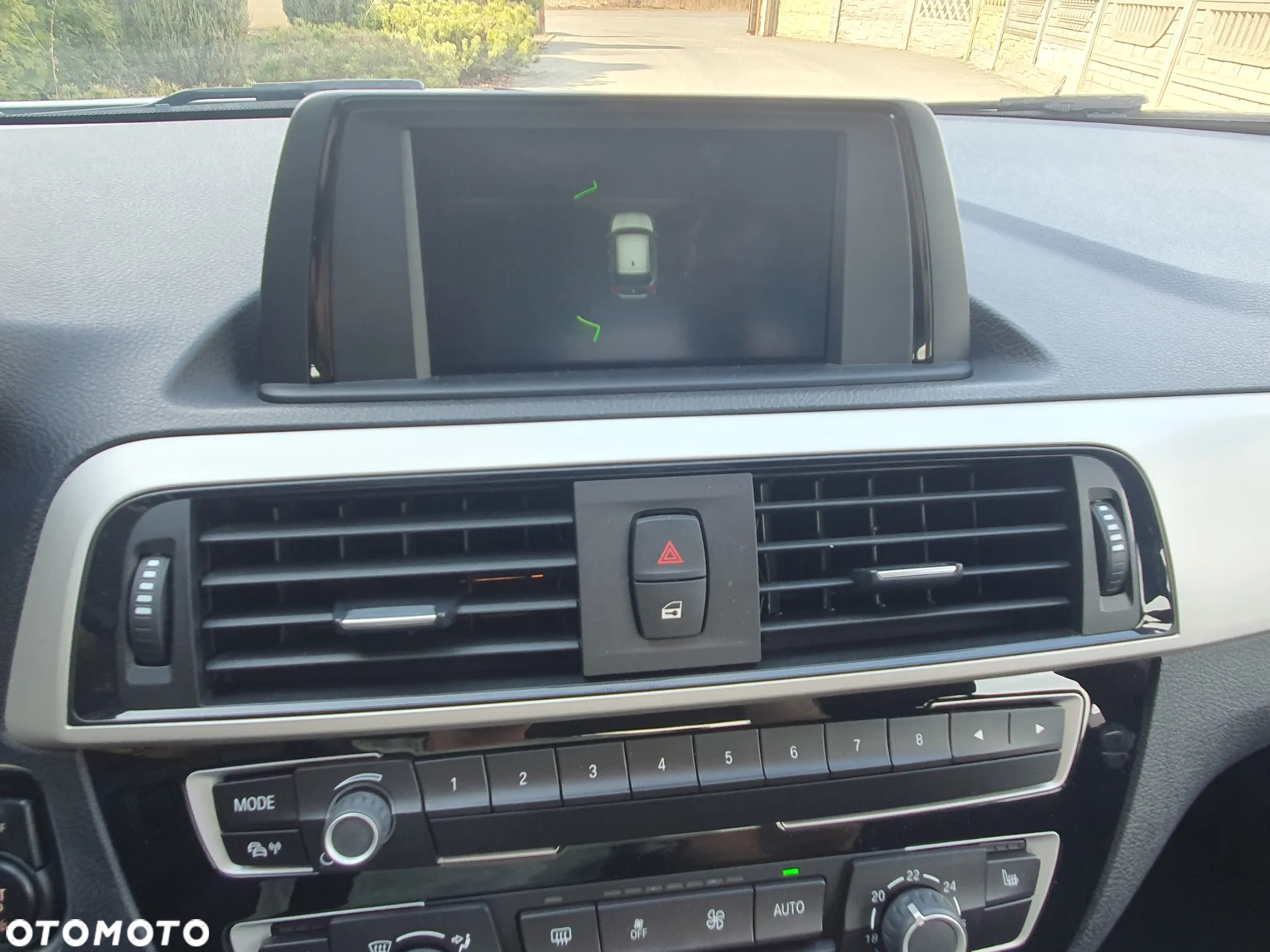 BMW Seria 1 118i Advantage - 22