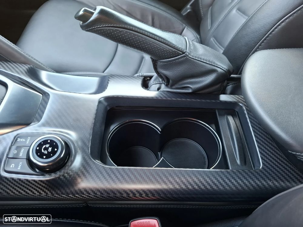 Nissan GT-R 3.8 V6 Black Edition - 32