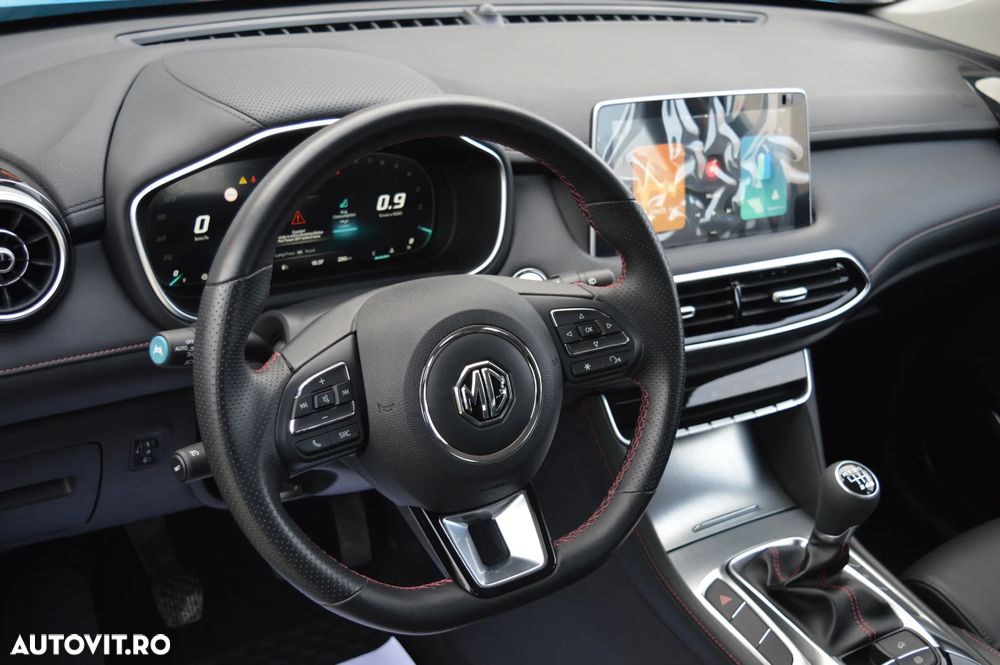 MG HS 1.5 T-GDi 6MT Explore - 9