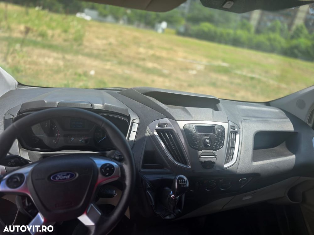 Ford TRANZIT CUSTOM - 5