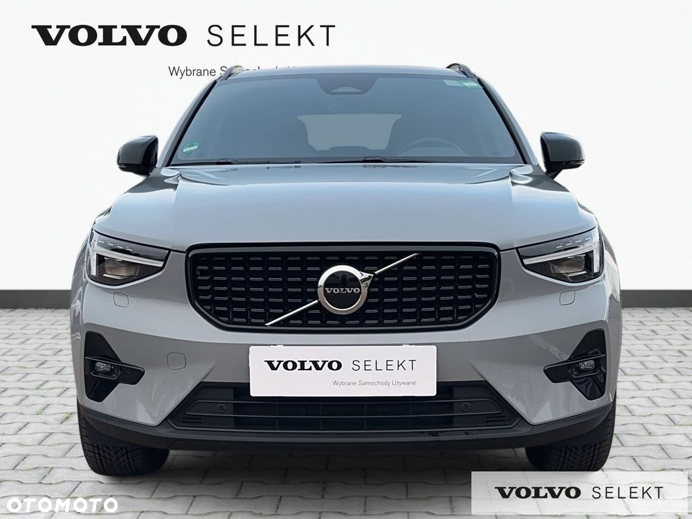 Volvo XC 40 - 3