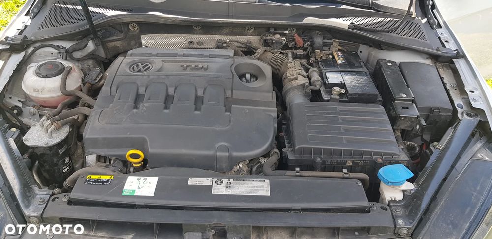 Volkswagen Golf 1.6 TDI BMT Trendline EU6 - 11