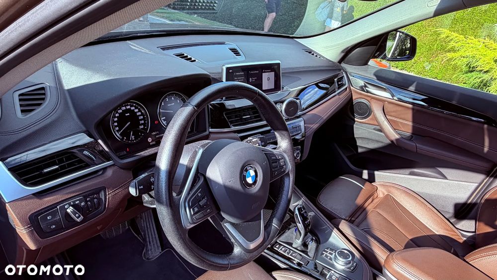 BMW X1 sDrive18i - 10