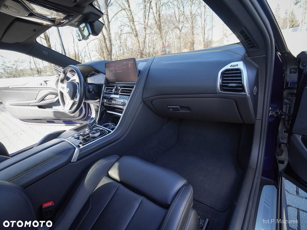 BMW Seria 8 - 9
