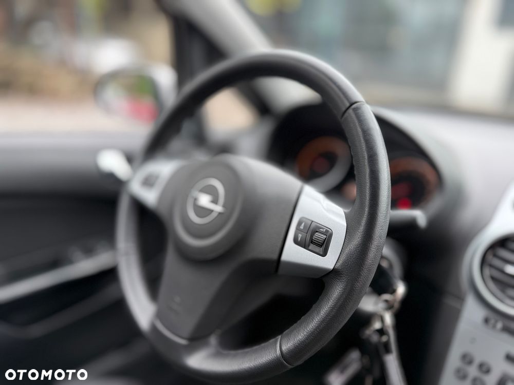 Opel Corsa - 29