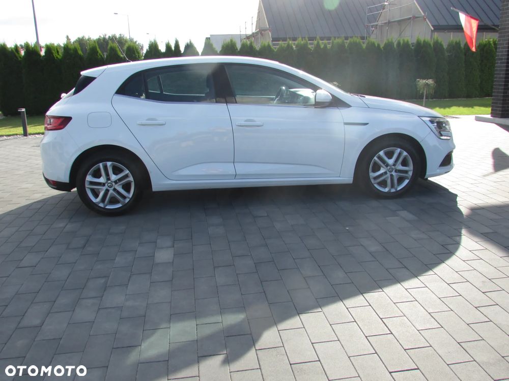 Renault Megane 1.2 Energy TCe Limited - 12