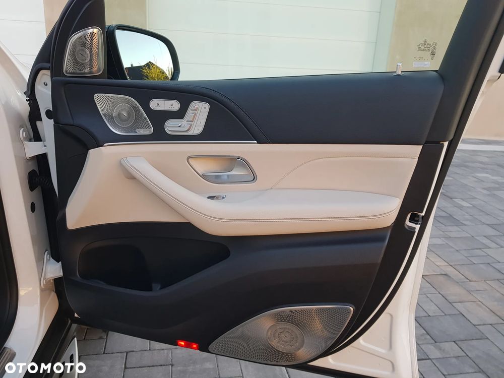 Mercedes-Benz GLS 450 d mHEV 4-Matic AMG Line - 23