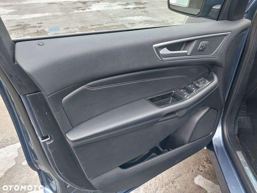 Ford Edge - 17