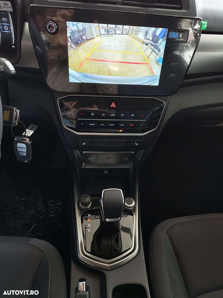 SsangYong Tivoli - 8