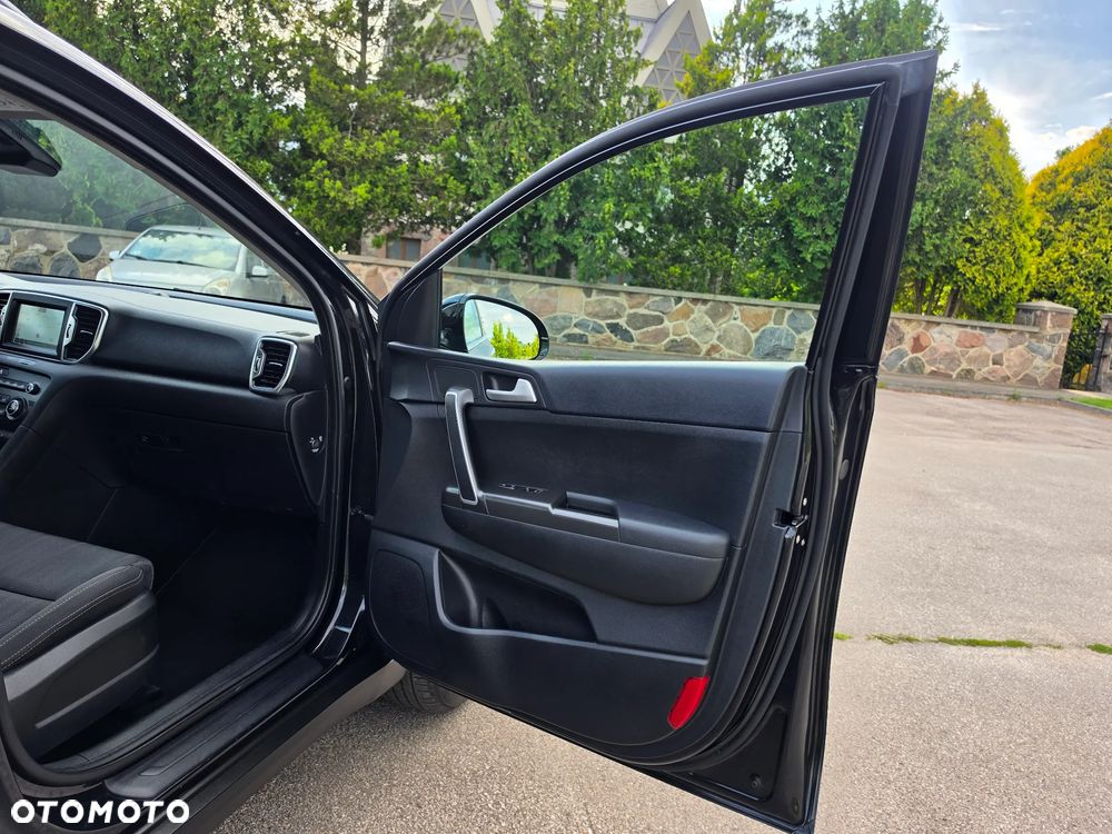 Kia Sportage 2,0 CRDI 2WD Vision - 35