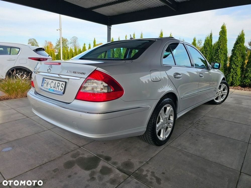 Mercedes-Benz E-Class 2007 photo 3