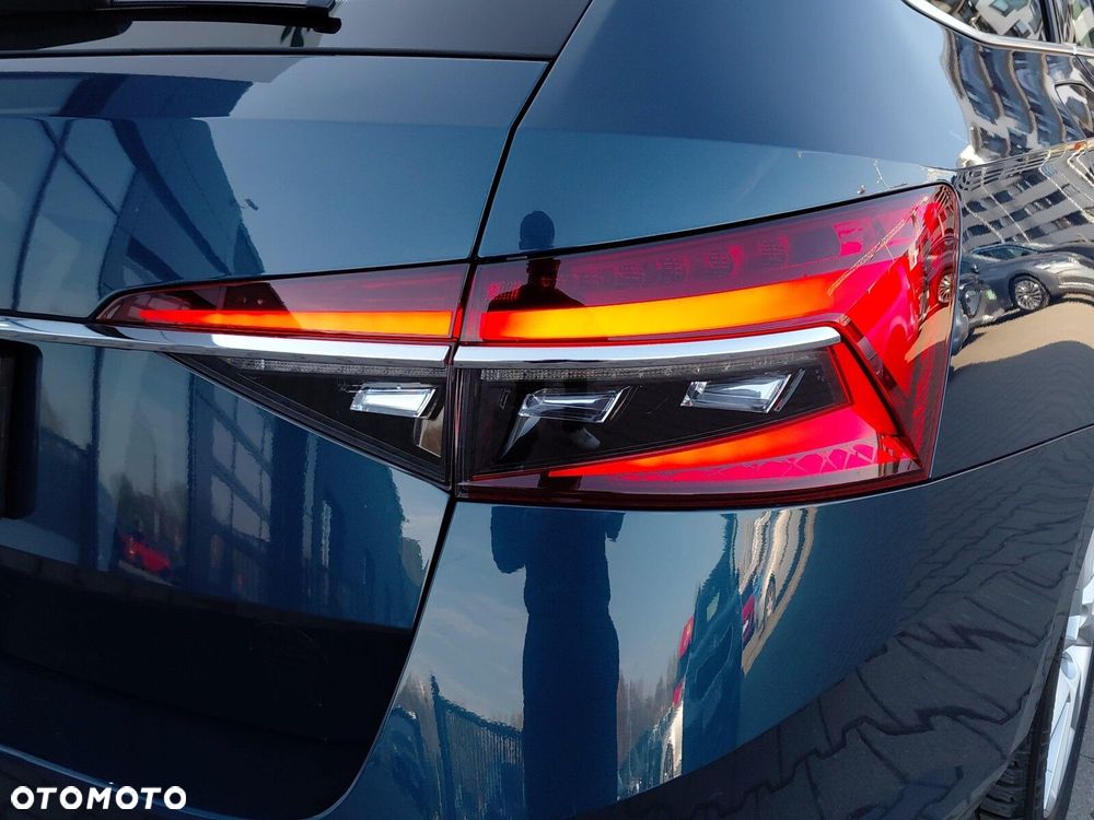 Skoda Superb 2.0 TDI SCR Ambition DSG - 37