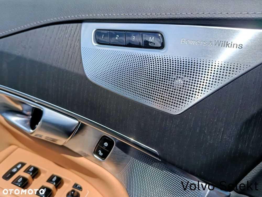 Volvo XC 90 - 27
