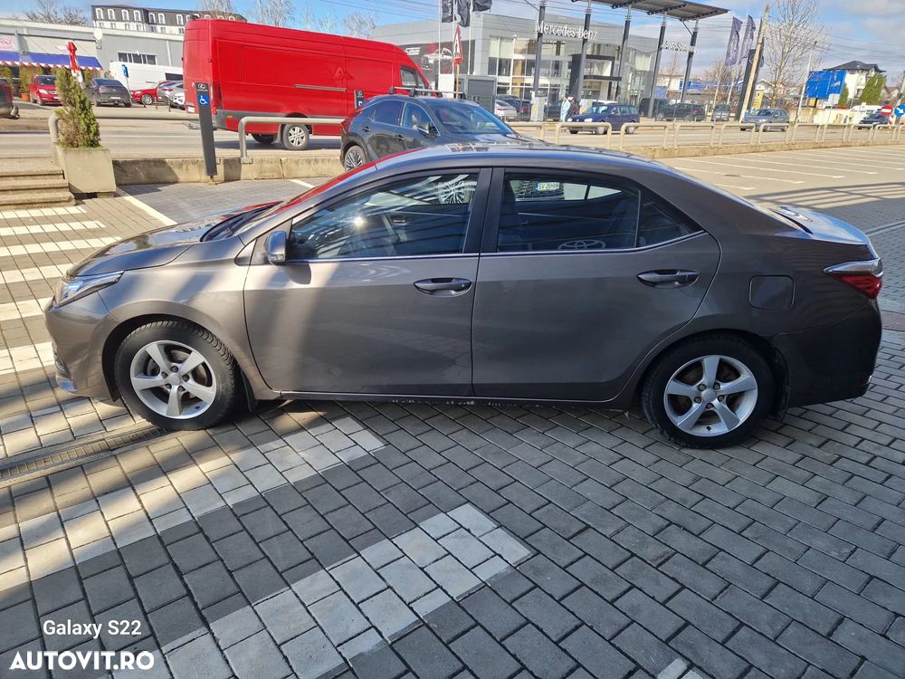 Toyota Corolla 1.4 D-4D Luna - 4