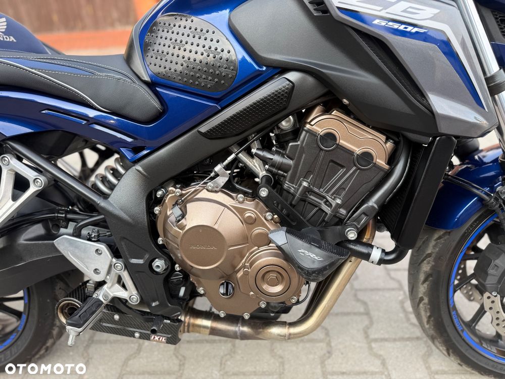 Honda CB - 7