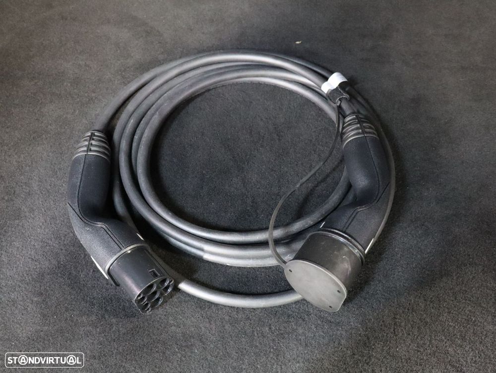 Land Rover Range Rover Evoque 1.5 P300e AWD Auto - 18