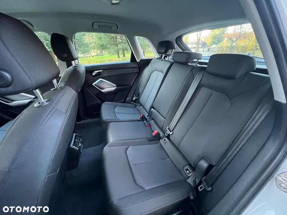 Audi Q3 35 TFSI Advanced S tronic - 10