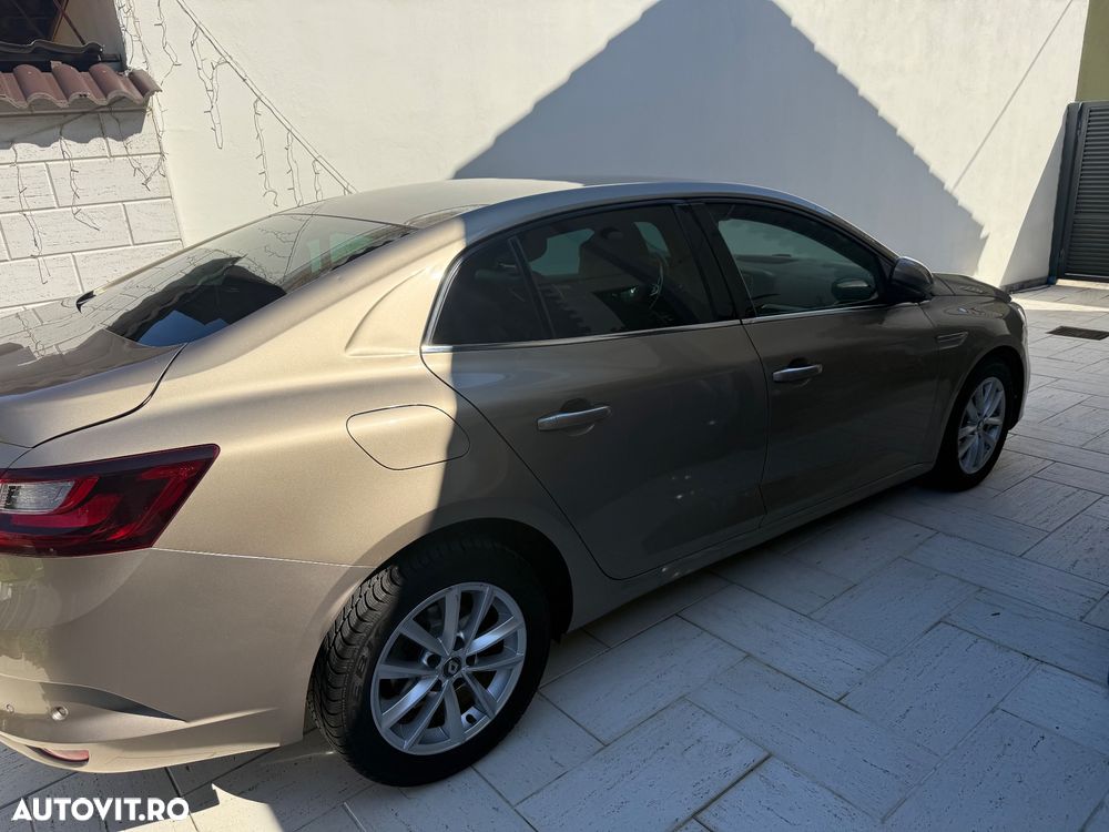 Renault Megane TCe GPF Intens - 4