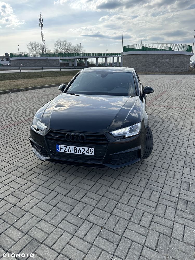 Audi A4 Limousine - 4