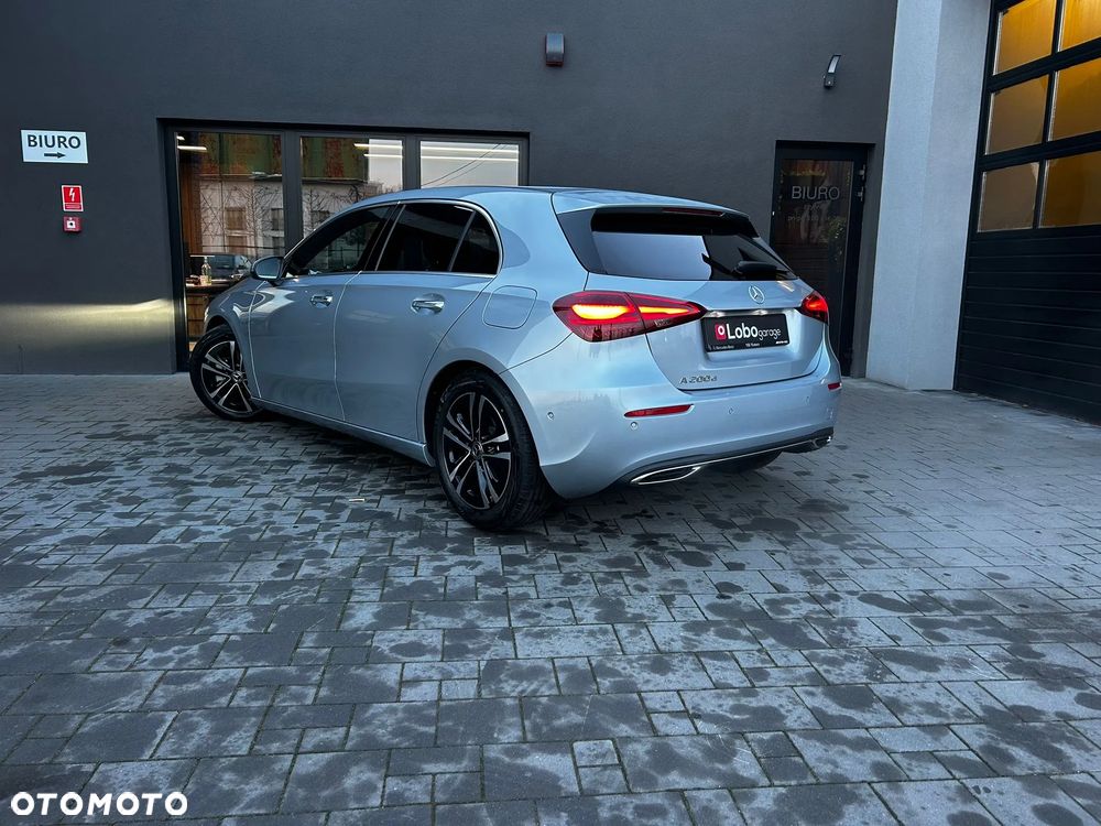 Mercedes-Benz Klasa A 200 d Progressive 8G-DCT - 12