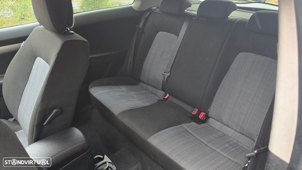 Kia Ceed 1.4 CVVT LX ISG - 10