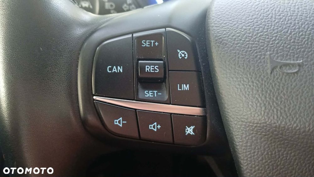 Ford Focus 1.0 EcoBoost mHEV Titanium X - 21