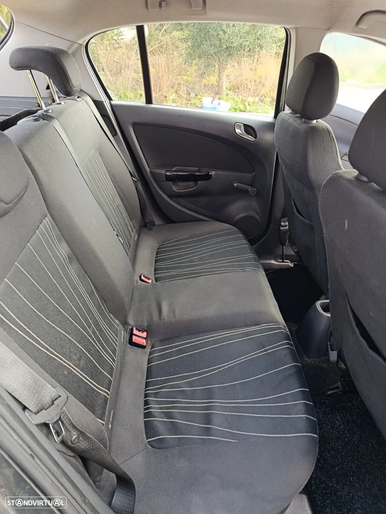 Opel Corsa 1.3 CDTI Enjoy EcoFLEX - 10