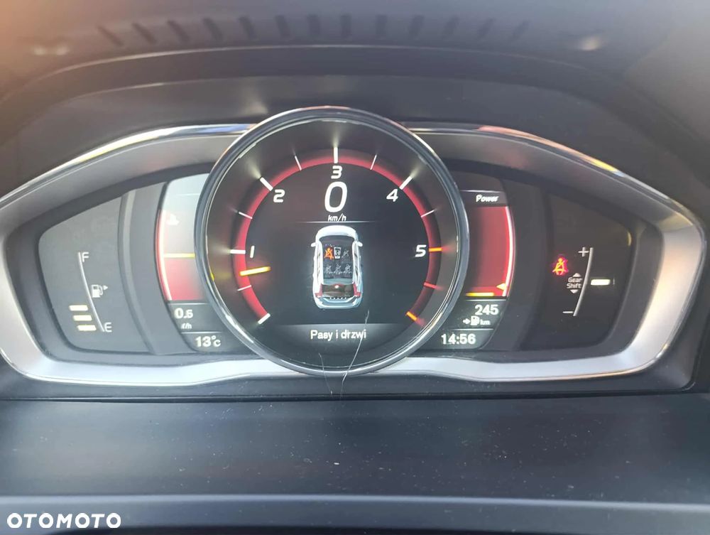 Volvo V60 D3 R-Design Momentum - 15