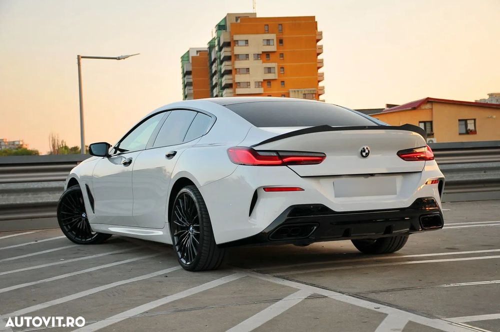 BMW M8 M850i xDrive Gran Coupe - 8