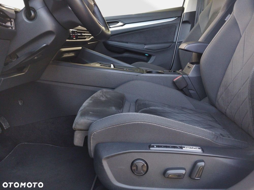Volkswagen Golf Variant 2.0 TDI Life DSG - 16
