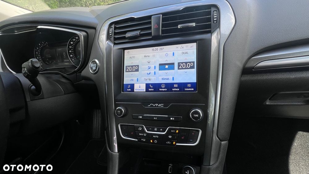 Ford Mondeo - 25