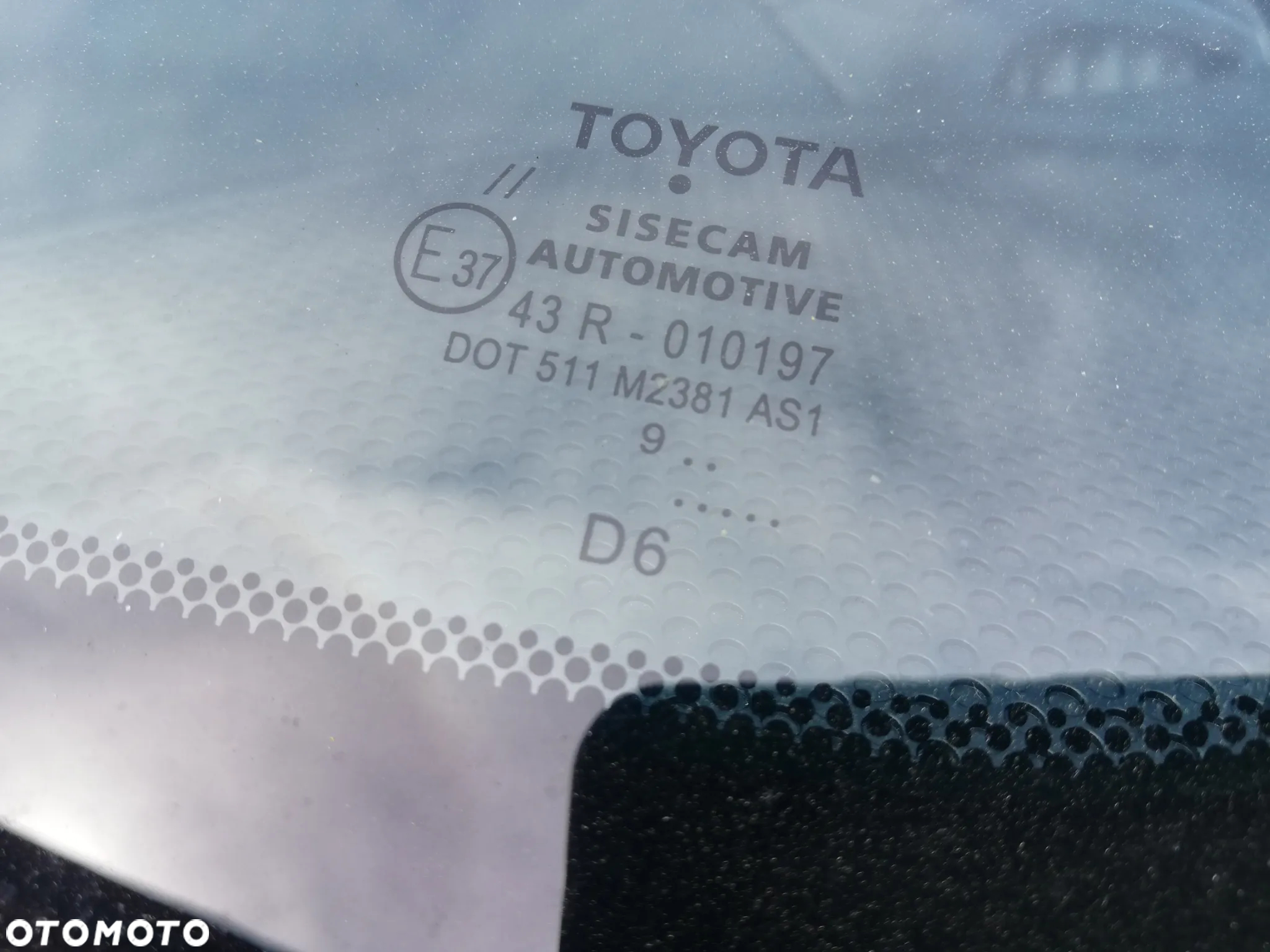 Toyota C-HR - 21