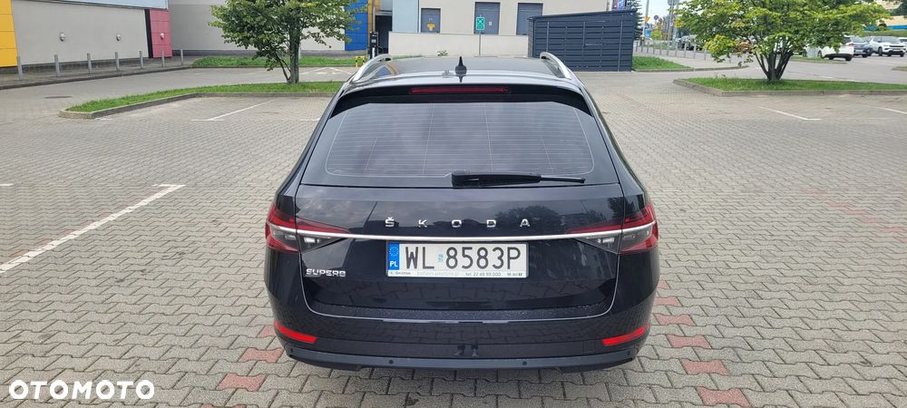 Skoda Superb 2.0 TDI Ambition DSG - 9