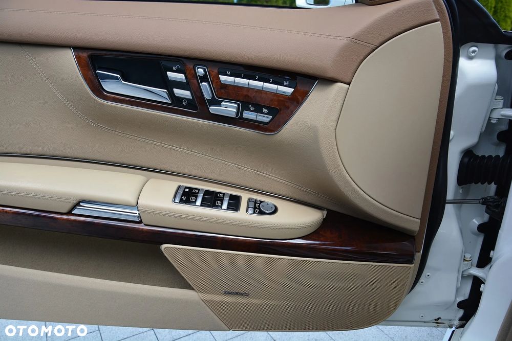 Mercedes-Benz CL 500 4-Matic - 19
