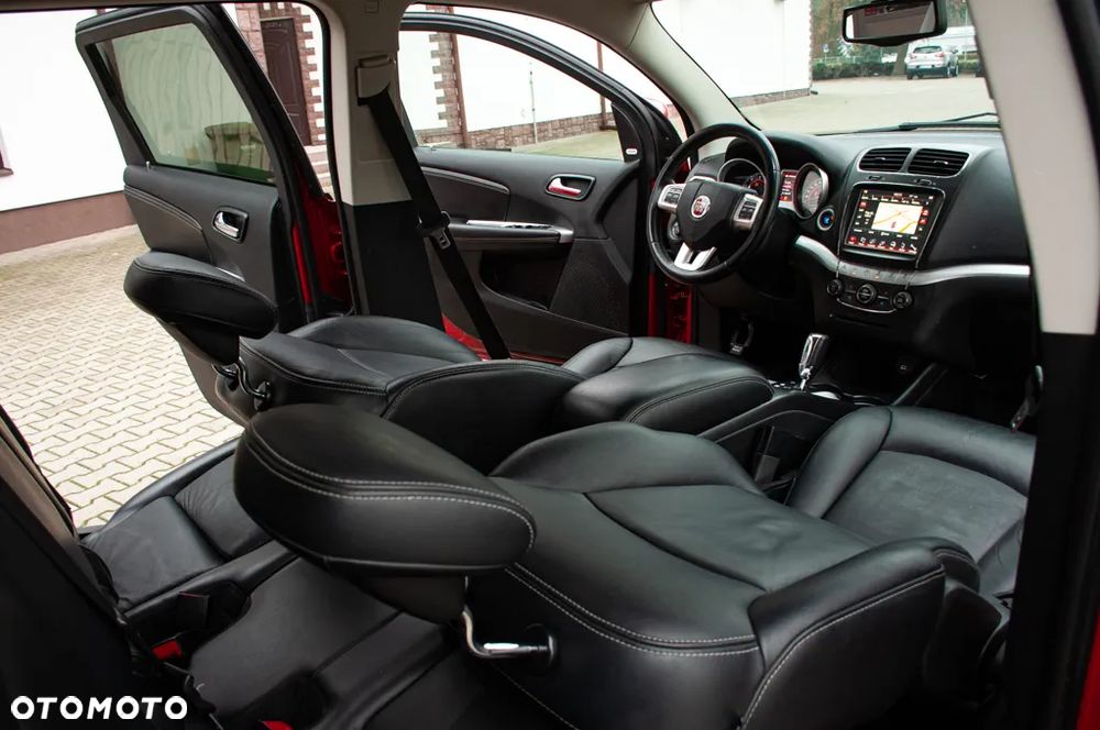 Fiat Freemont 2.0 Multijet 16V DPF Automatik Allrad Black Code - 10