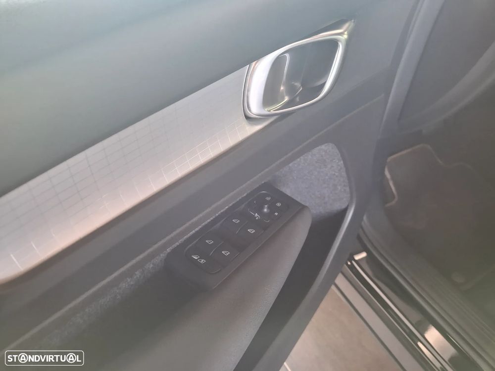 Volvo XC 40 1.5 T2 Core Auto - 14