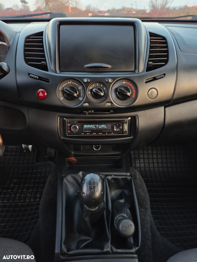 Mitsubishi L200 Pick Up 4x4 DPF Double Cab - 8