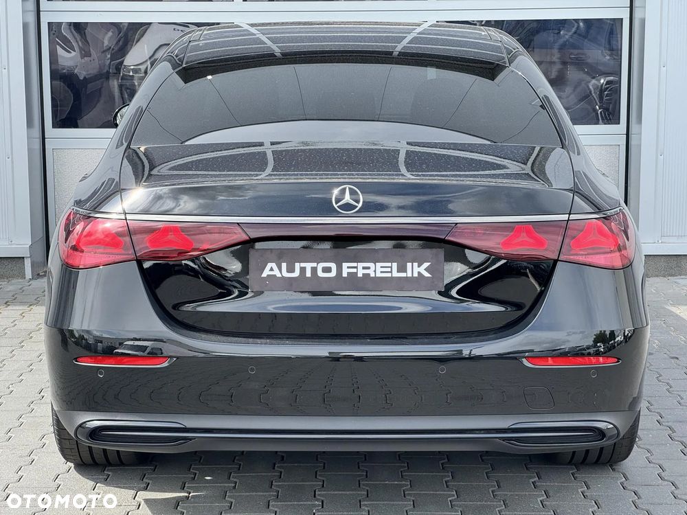 Mercedes-Benz Klasa E 200 d 9G-TRONIC AVANTGARDE Line NIGHT Edition - 11
