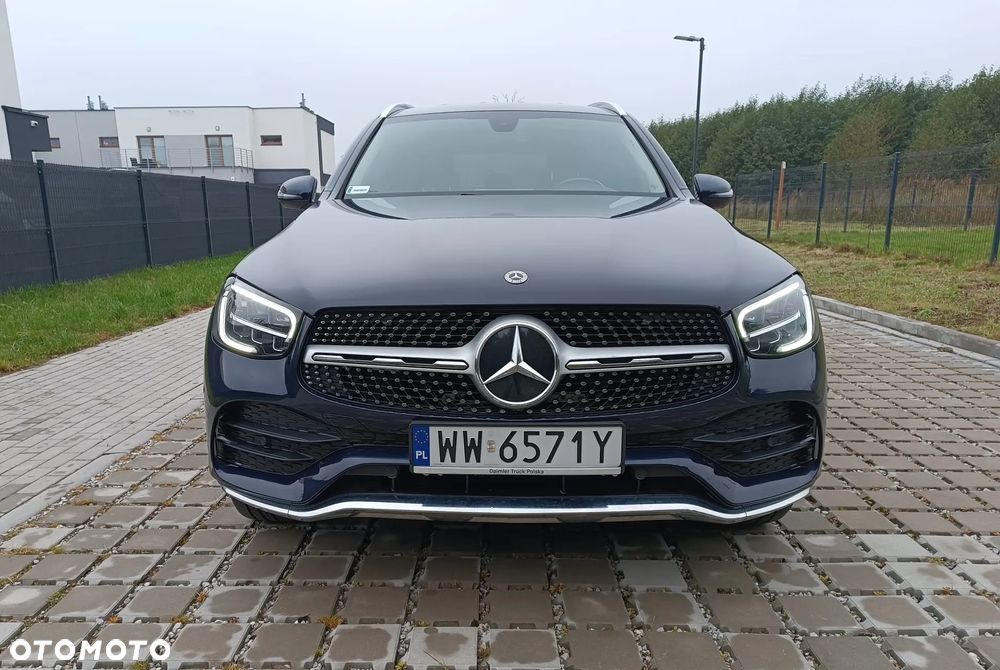 Mercedes-Benz GLC 300 d 4-Matic - 12