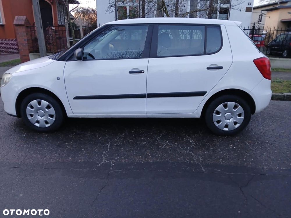 Skoda Fabia - 2