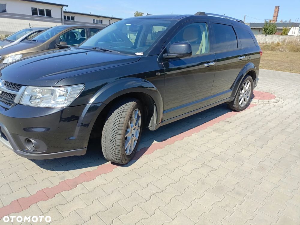 Fiat Freemont 2.0 Multijet Black Code AWD - 32