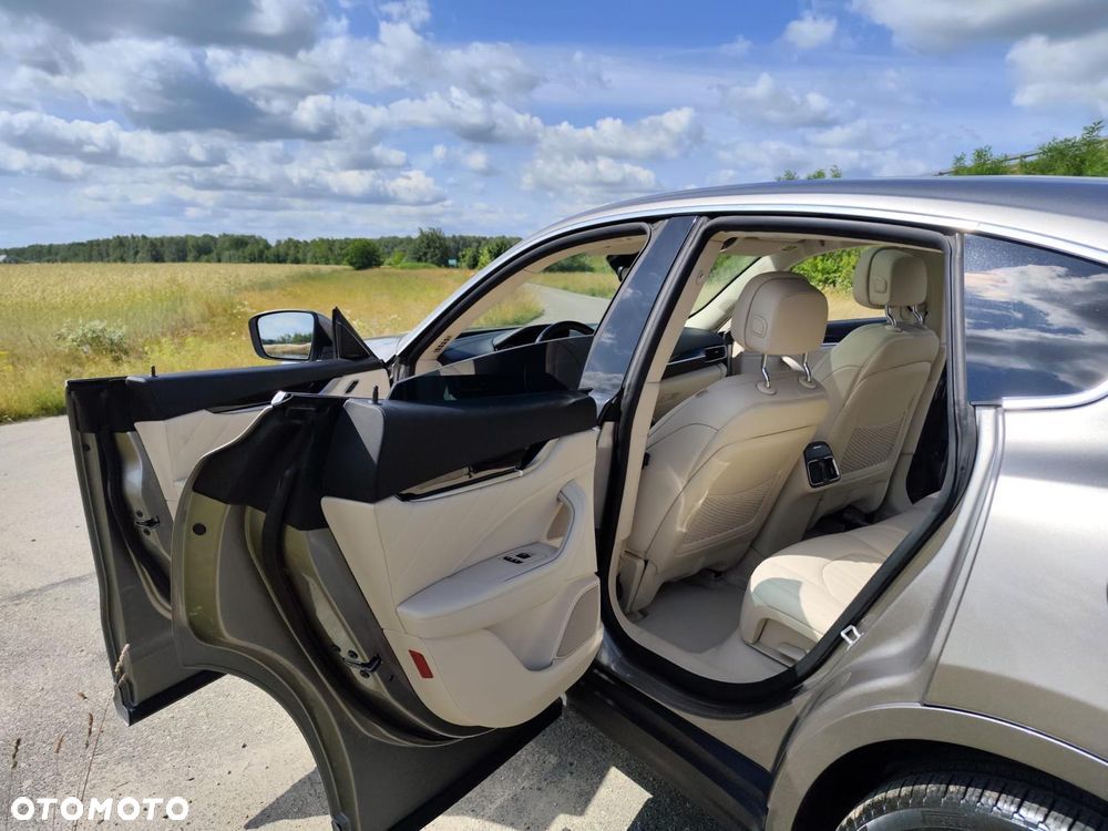 Maserati Levante S Q4 - 7